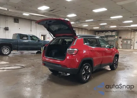 2018 Jeep Compass Trailhawk 4X4 from USA, damaged, VIN 3C4NJDDB9JT470005